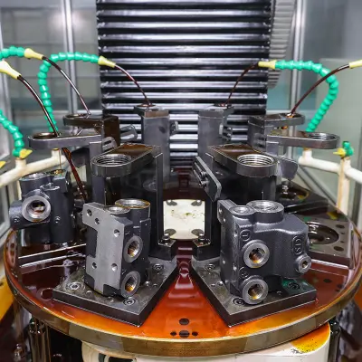 Maîtriser le débit : piliers techniques clés de l’usinage de précision des blocs de vannes hydrauliques